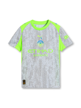 2025-26年マンチェスター・シティ サードユースユニフォーム。vintage football jersey、retro Manchester City kit、classic soccer shirtを探すファン必見の一枚。